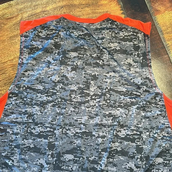 Roadrunner men’s sleeveless running shirt size XXL EUC - Picture 6 of 6